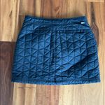 The North Face quilted skirt Photo 4