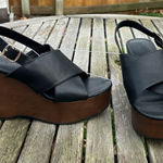 Universal Threads Women's Naomi Wood Wedge Heels with Memory Foam Insole - Universal Thread size 9 Photo 0