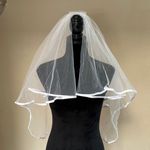 David's Bridal David’s Bridal Tulle Double Tiered Veil With Comb Photo 0
