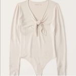 Abercrombie & Fitch Soft Cozy Tie Front Cream Long Sleeve Bodysuit M NWT Photo 8