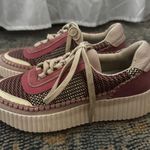 DV by Dolce Vit Dolce Vita Pink Sneakers Photo 0