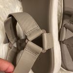 Vince  Sandals size 9 excellent condition color dark gray see all pictures Photo 11