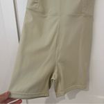 Set Active  Shorty Suit in Oat Milk Photo 3