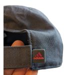 Adidas  Snapback Women’s Aeroready Fit Hat ONE SIZE Adjustable Gray w/Pink NWT Photo 4