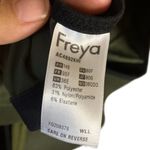 FREYA GREEN BUILT IN PADDING ADJUSTABLE STRAPS SPORTS BRA 36DDD Size undefined Photo 5