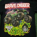 Monster Jam Grave Digger T-Shirt Size Medium Photo 1