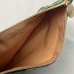 Ipsy Green floral print small pouch Photo 4