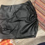 Tart  large black mini skirt Photo 4