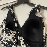 Niptuck Black White Floral Swim top Ruffle Flattering Tummy Control Size 12 Pads Photo 5