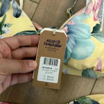 Billabong NWT Billbong Solstice Tropic Swimsuit 2 Piece Floral Yellow Sz XS Photo 7