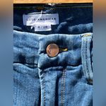 Good American Good Legs Skinny Jeans With Frayed Hem Photo 7