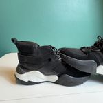 Kenneth Cole  Maddox Hiker Black Leather Knit Women's High Top Sneakers Size 8.5 Photo 2