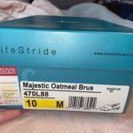 Life Stride oatmeal heeled sandals Photo 4