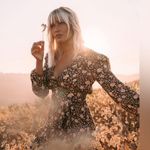 Billabong  | Golden Glow Mini Dress | M Photo 3