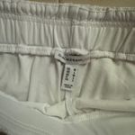 Isaac Mizrahi  White Elastic Waistband Photo 2