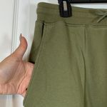Richer Poorer Green Jogger Pants Size Large GUC #VEG-0170 Photo 3