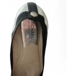 Michael Kors | 5.5 | Ballet Flat Shoes Women's Quilted White Black Bow Logo MK Photo 3