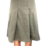 Eddie Bauer  Women's Green Khaki Pleated Knee Length A-Line Flared Skirt Size 4 Photo 0