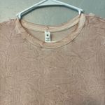 Lululemon love crew summit wash t-shirt in smoky topaz pink size 8 Photo 3