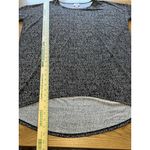 LuLaRoe  Black & White Top Shirt Size Small Hi Low Short Sleeve Comfort Preppy‎ Photo 3