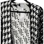 Chico's NWT Black White Houndstooth Knit Ruana Reversible Covering Poncho Sz S/M Photo 7