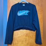 Nike Black Cropped Pullover Photo 0