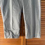 Dockers Women’s Grey Cropped Capri Pants Size 12P Photo 2