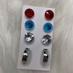 4 Stud Earrings Bundle Colored & Half Hoop Silver Photo 2