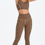 Fabletics Wavy Cheetah On-The-Go Medium Impact Sports Bra XXS Photo 3