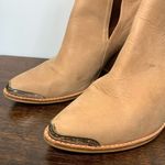 Catherine Malandrino  Women's Driscoll Leather Pull On Ankle Booties Tan Size 10 Photo 3