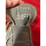 Blowfish Malibu Women's Marley size 6 Green Slip Photo 6