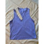 Lululemon Women's Purple Shoulder Cut Photo 1