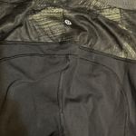 Lululemon  leggings size 4 Photo 2