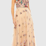 Mac Duggal NWT  Embellished Floral Detail A Line Gown Photo 0