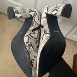 SheIn Snakeprint Boots Photo 2