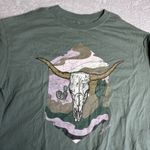 Ariat Women's Medium Boxy Crop Long Sleeve Graphic Tshirt Photo 1