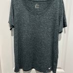 Nike Dri-Fir Gray Athletic Top, Sz XL Photo 0