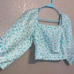 Levi's Women's Yvie Puff 3/4 Sleeve Cropped Blouse - Electric Green Floral Photo 5