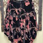 FATE. by LFD black cardigan with flowers Photo 1