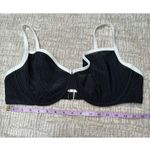 Abercrombie & Fitch Abercrombie: Black and White Bikini Top Curve Love Size Large Photo 3