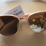 New Deb & Dave Blush Pink & Gold Cat's Sunglasses Photo 1