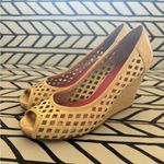 Lilly Pulitzer  Resort Chic Ivory basket weave patent leather platform wedge Photo 2