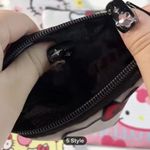 Hello Kitty  Cute Retro Cartoon Coin Purse, Zipper Closure Photo 2