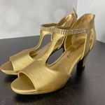 Easy Street Flash T-Strap Heeled Sandal Women’s Gold Sz 7N Narrow Fit Photo 0