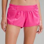 Lululemon L Hotty Hot Low-Rise Short 2.5" Sonic Pink 0 Photo 0