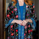 NWOT Pioneer Woman Velvet Ruana Size Small Medium‎ Floral Causal Elegant Black Photo 0