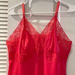 Vintage 50s/60s Munsingwear Tricot Nylon Full Slip Dress size 38 Red Lace Photo 1
