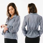 Zyia NWT  Active Drawstrings Lightweight Windbreaker Blue Gray Women’s Medium NEW Photo 10