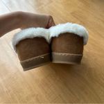 Earth Origins  Womens Wilder Slip On Moccasins, Tan, Size 8 Photo 7