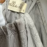 Bella Dahl  gray romper size small Photo 5